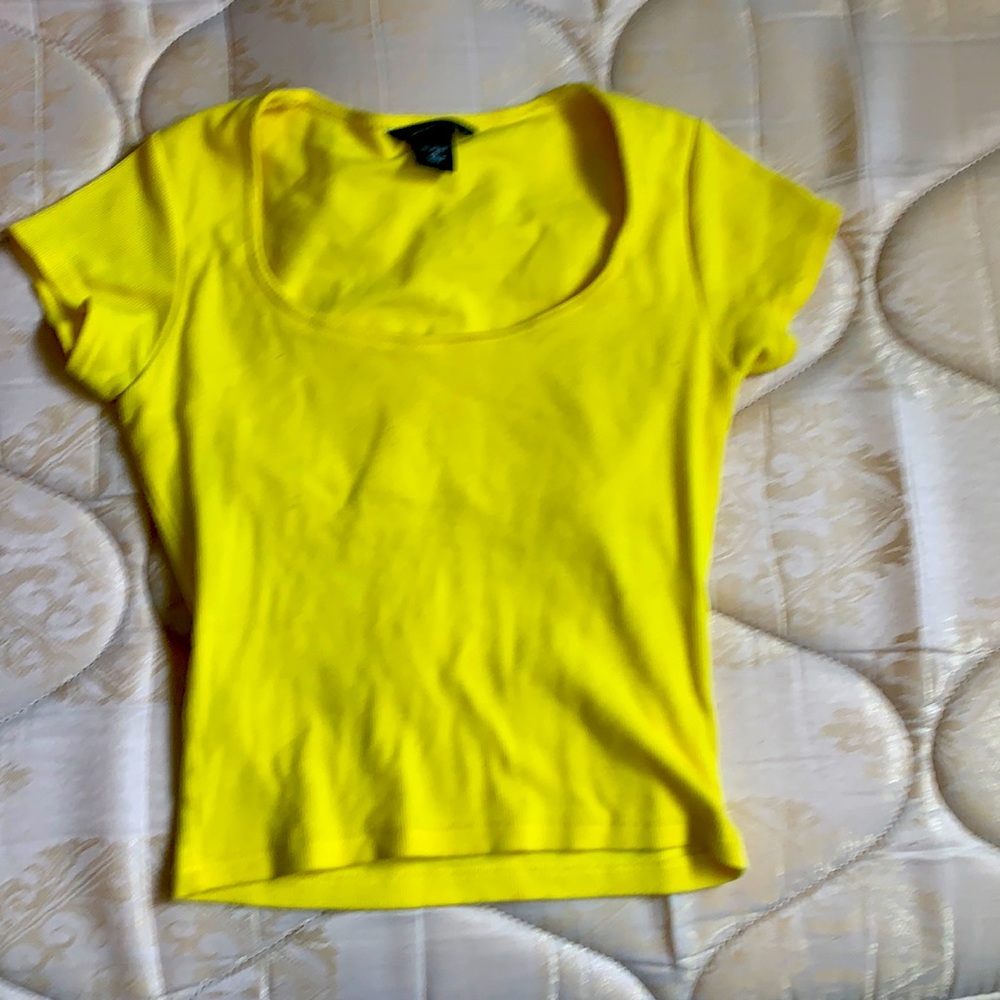 Yellow top